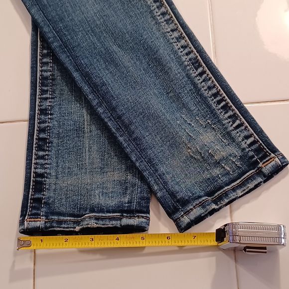 Rock Revival Alivia Jeans, Size 26, Low-Rise, Skinny, Distressed, Bedazzled - Picture 13 of 14